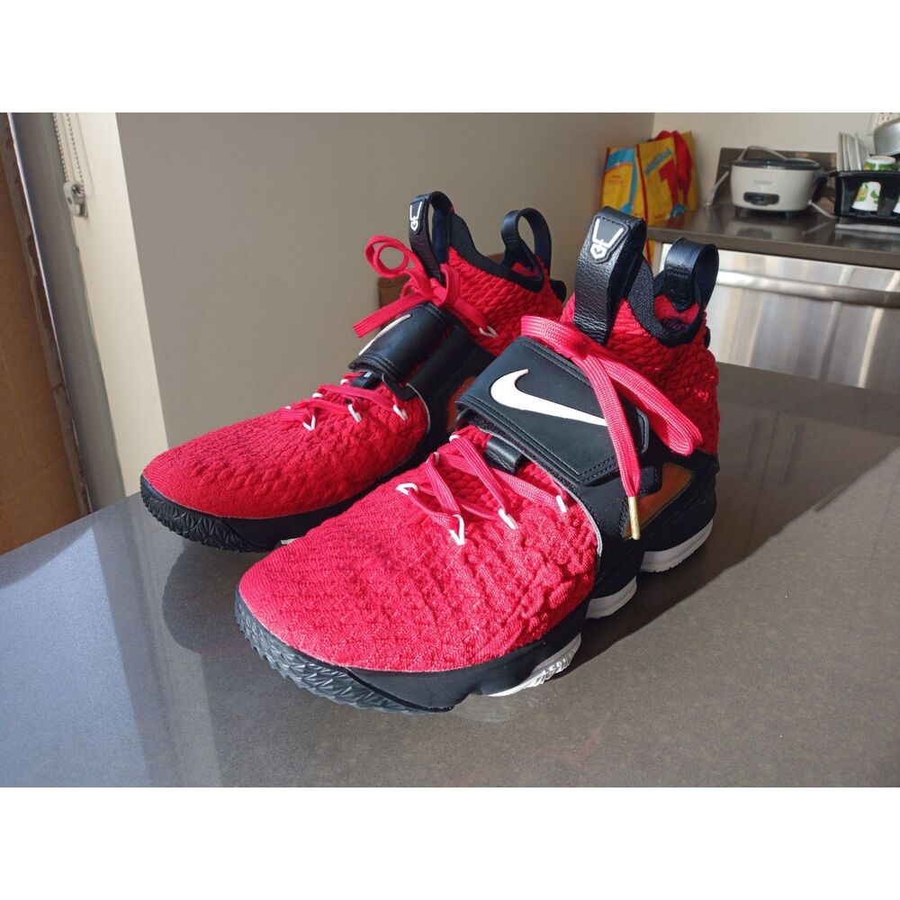 Nike LeBron 15 'Red Diamond Turf' Red/White-Black - Men's 11 - AO9144-600